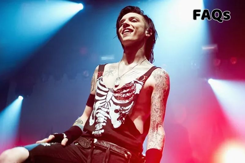 FAQs about Andy Biersack