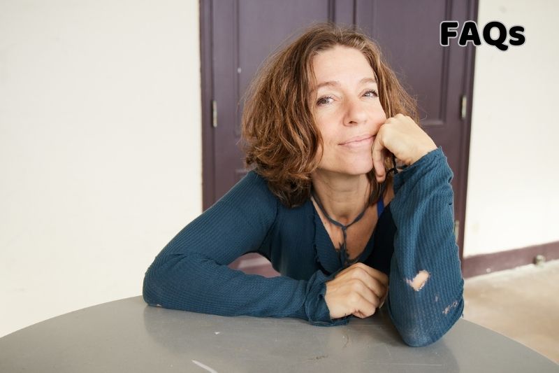 FAQs about Ani DiFranco